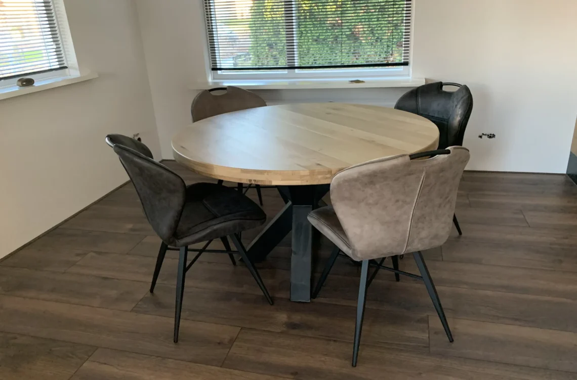 Ronde tafels op maat gemaakt